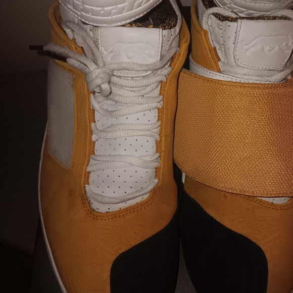 Jordan 20 East Coast  Rare sz 13 Chutney